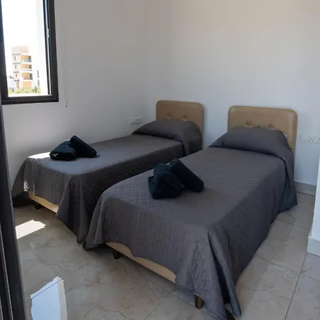 Апартаменты Arma Cielo Iii, 2-bed Cosy Flat Пафос