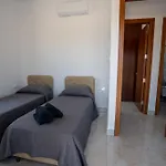 Arma Cielo Iii, 2-bed Cosy Flat Apartment